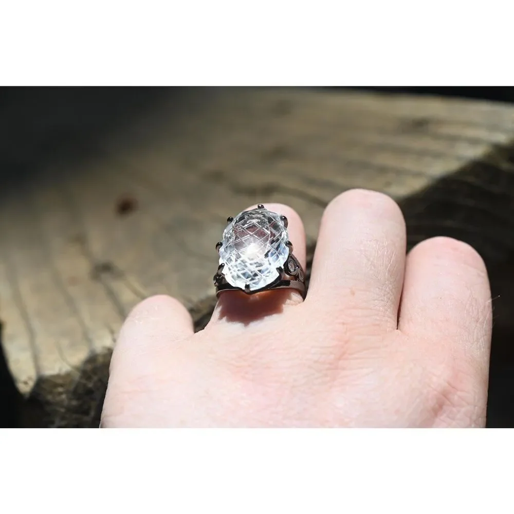 26 carat quartz ring, solitaire size 8